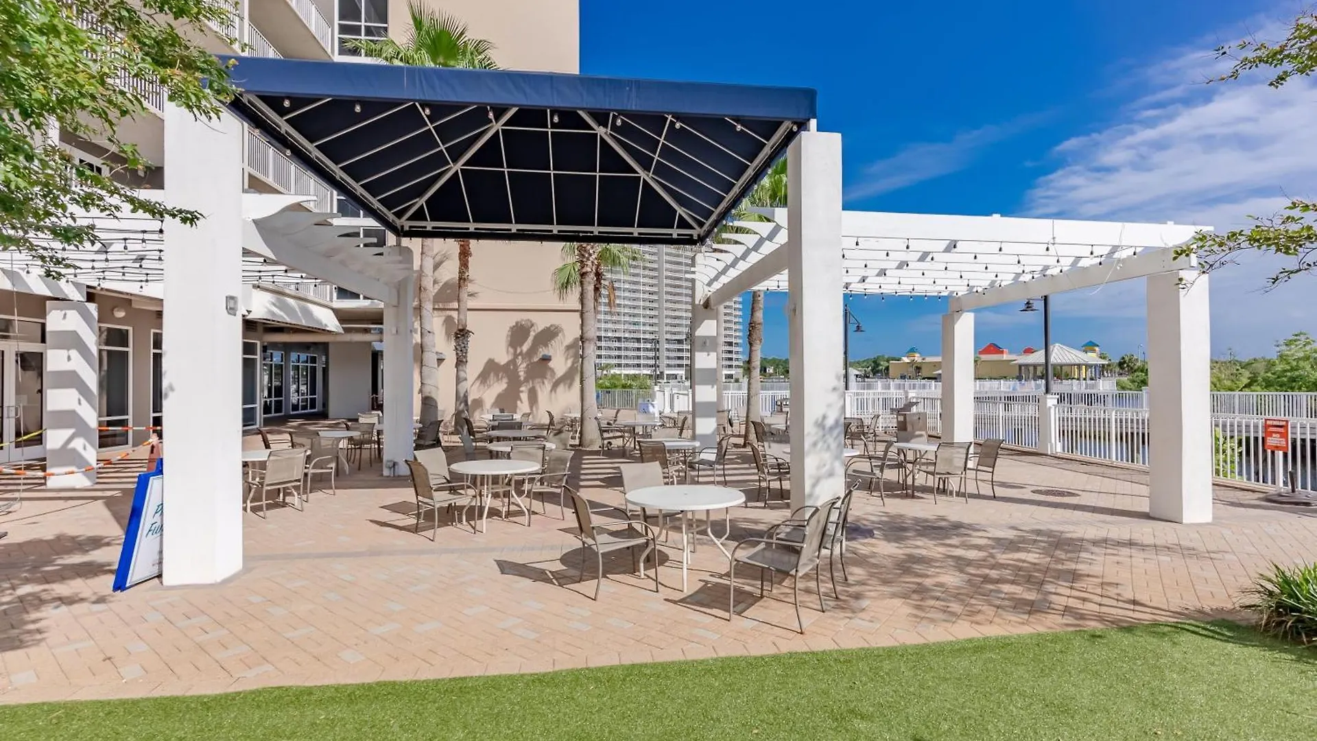 Spacious Beach Condo With Gulf Views! Sleeps 8! By Dolce Vita Getaways Pcb Panama City Beach Apartment